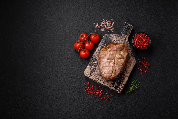 Heerlijk Sappig Varkensvlees Biefstuk Gekookt Grill Met Zout Specerijen Een — Stockfoto