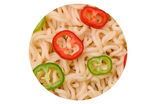 Köstliches Gericht Der Asiatischen Küche Mit Reisnudeln Paprika Pilzen Und — Stockfoto