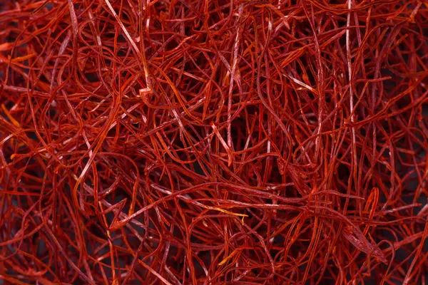 Röd Tunn Varm Chili Trådar Mörk Bakgrund För Utsmyckning Asiatiska Royaltyfria Stockfoton