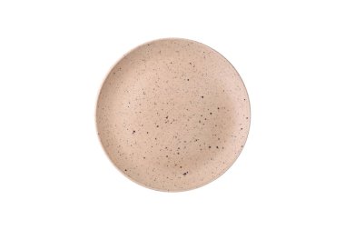 Beton desenli arka planda yuvarlak, boş seramik plaka. Akşam yemeği için tabak ve çatal bıçak hazırlıyorum.