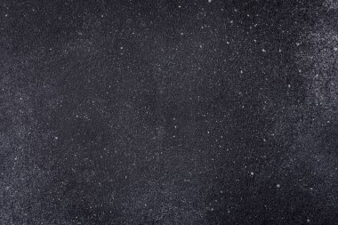 Doku, duvar, beton, arka plan olarak kullanılabilir. Çizik ve çatlaklarla dolu bir duvar parçası.