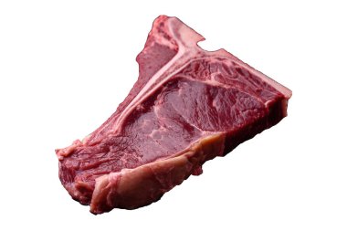 Tuzlu, baharatlı ve çimento kaplı çiğ biftek ve biftek.