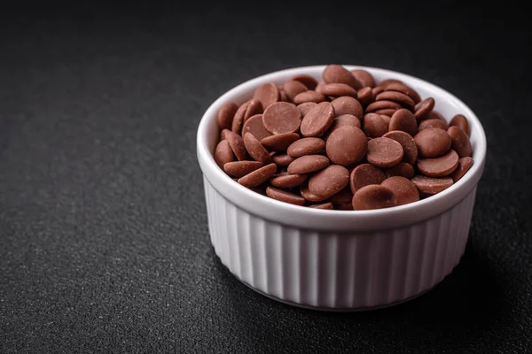 Grânulos Redondos Chocolate Confeitaria Doce Como Ingrediente Preparação Para Preparar Imagem De Stock