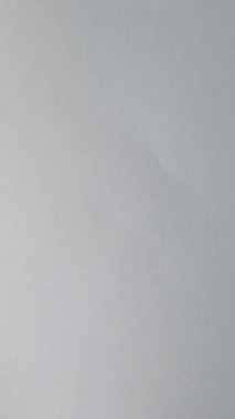Portekiz vatandaşının uluslararası pasaportu koyu beton arka planda, uluslararası seyahat
