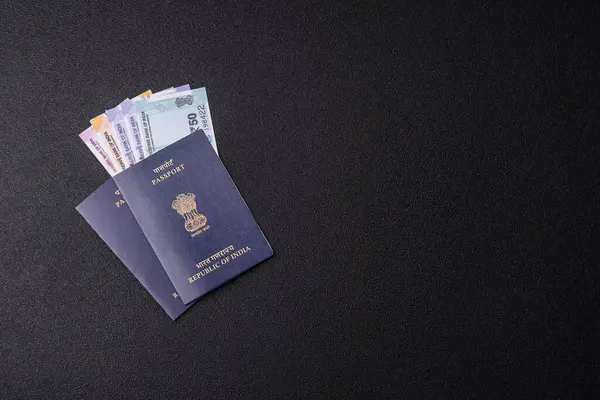 Hint vatandaşı pasaportu, seyahat için bir belge. Turizm için kimlik belgesi