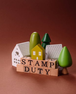 Pul vergisi, emlak yatırım konsepti, gayrimenkul ile ilgili iş süreçleri. İş tasarımı için arka plan olarak pul görevi yazıtları