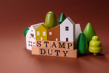 Pul vergisi, emlak yatırım konsepti, gayrimenkul ile ilgili iş süreçleri. İş tasarımı için arka plan olarak pul görevi yazıtları