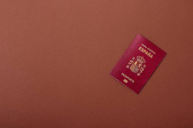 Seyahat, uçmak ve iş yapmak için İspanya pasaportu. İspanyolca belge, sınırı geçmek için kimlik