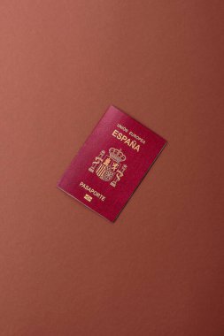 Seyahat, uçmak ve iş yapmak için İspanya pasaportu. İspanyolca belge, sınırı geçmek için kimlik