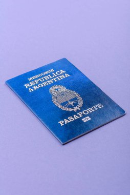 Seyahat etmek, uçmak ve iş yapmak için Arjantin pasaportu. Arjantin belgesi, sınırı geçmek için kimlik