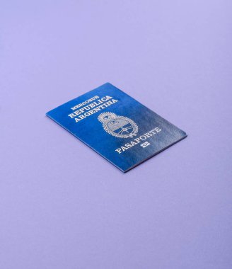 Seyahat etmek, uçmak ve iş yapmak için Arjantin pasaportu. Arjantin belgesi, sınırı geçmek için kimlik