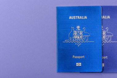 Seyahat etmek, uçmak ve iş yapmak için Avustralya pasaportu. Avustralya belgesi, sınırı geçmek için kimlik