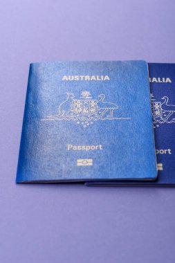 Seyahat etmek, uçmak ve iş yapmak için Avustralya pasaportu. Avustralya belgesi, sınırı geçmek için kimlik