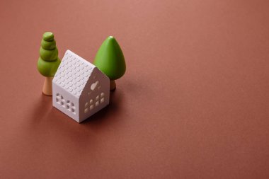 Para, mülk ve kredi, kavramsal iş geçmişi. Emlak veya arazi yatırımları