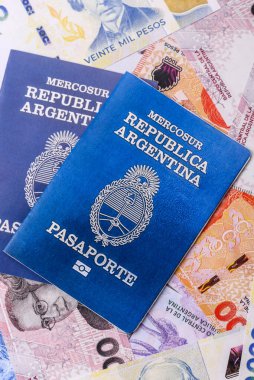 Seyahat etmek, uçmak ve iş yapmak için Arjantin pasaportu. Arjantin belgesi, sınırı geçmek için kimlik