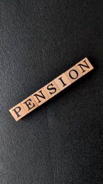 Tasarruf fonu, sermaye stoğu, mülk veya emeklilikte bir araba için kavramsal zemin olarak kaydet