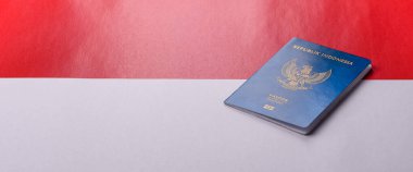 Seyahat, uçmak ve iş yapmak için Endonezya pasaportu. Endonezya belgesi, sınırı geçmek için kimlik