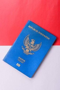 Seyahat, uçmak ve iş yapmak için Endonezya pasaportu. Endonezya belgesi, sınırı geçmek için kimlik