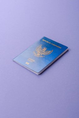 Seyahat, uçmak ve iş yapmak için Endonezya pasaportu. Endonezya belgesi, sınırı geçmek için kimlik