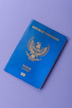 Seyahat, uçmak ve iş yapmak için Endonezya pasaportu. Endonezya belgesi, sınırı geçmek için kimlik