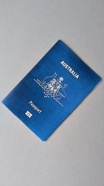 Seyahat etmek, uçmak ve iş yapmak için Avustralya pasaportu. Avustralya belgesi, sınırı geçmek için kimlik