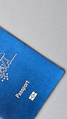 Seyahat etmek, uçmak ve iş yapmak için Avustralya pasaportu. Avustralya belgesi, sınırı geçmek için kimlik