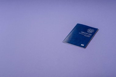 Seyahat etmek, uçmak ve iş yapmak için Kore pasaportu. Güney Kore belgesi, sınırı geçmek için kimlik