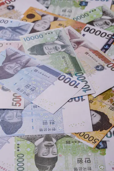 Kağıt para, Güney Kore banknotları finans sektörü geçmişi. Nakit, yatırım, bankacılık