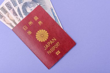 Seyahat etmek, uçmak ve iş yapmak için Japon pasaportu. Japonya belgesi, sınırı geçmek için kimlik