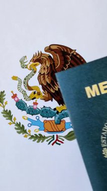 Seyahat etmek, uçmak ve iş yapmak için Meksika pasaportu. Meksika belgesi, sınırı geçmek için kimlik