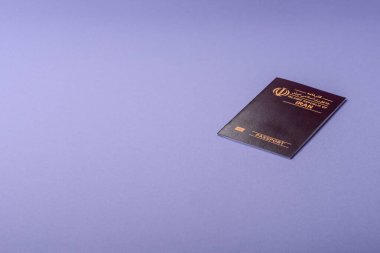 Seyahat etmek, uçmak ve iş yapmak için İran pasaportu. İran belgesi, sınırı geçmek için kimlik