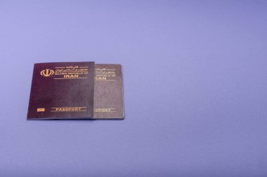 Seyahat etmek, uçmak ve iş yapmak için İran pasaportu. İran belgesi, sınırı geçmek için kimlik