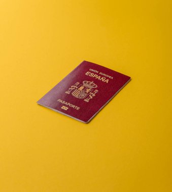 Seyahat, uçmak ve iş yapmak için İspanya pasaportu. İspanyolca belge, sınırı geçmek için kimlik