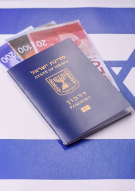Seyahat etmek, uçmak ve iş yapmak için İsrail pasaportu. İsrail belgesi, sınırı geçmek için kimlik
