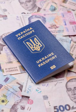 Seyahat, uçma ve iş yapmak için Ukrayna pasaportu. Ukrayna belgesi, sınırı geçmek için kimlik