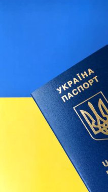 Seyahat, uçma ve iş yapmak için Ukrayna pasaportu. Ukrayna belgesi, sınırı geçmek için kimlik