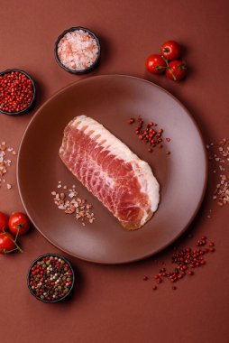 Sandviç için dilimlenmiş jambon, et, domuz ya da hindi sosisi. Jambon dilimleri, yemek, tasarımınız için arka plan