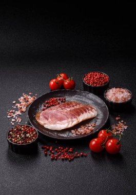 Sandviç için dilimlenmiş jambon, et, domuz ya da hindi sosisi. Jambon dilimleri, yemek, tasarımınız için arka plan