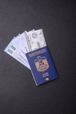 Seyahat etmek, uçmak ve iş yapmak için OAE pasaportu. Sınırı geçmek için Arapça belge