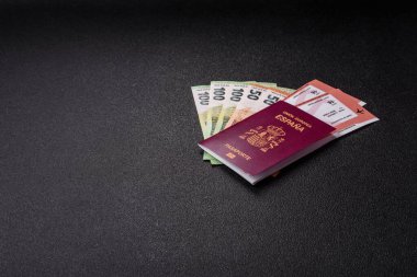 Seyahat, uçmak ve iş yapmak için İspanya pasaportu. İspanyolca belge, sınırı geçmek için kimlik
