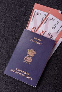 Hindistan pasaportu ve seyahat, uçma ve iş yapma biletleri. Hindistan belgesi, sınırı geçmek için kimlik