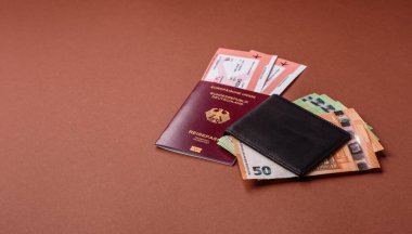 Alman pasaportu, Alman seyahat belgesi, sınır kapısı, iş amaçlı.