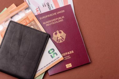 Alman pasaportu, Alman seyahat belgesi, sınır kapısı, iş amaçlı.