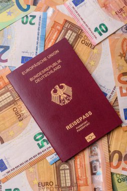 Alman pasaportu, Alman seyahat belgesi, sınır kapısı, iş amaçlı.