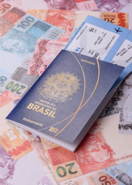 Seyahat, uçmak ve iş yapmak için Brezilya pasaportu. Brezilya belgesi, sınırı geçmek için kimlik