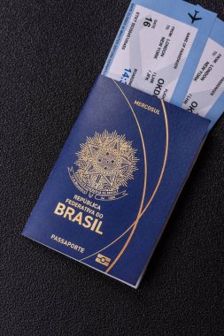 Seyahat, uçmak ve iş yapmak için Brezilya pasaportu. Brezilya belgesi, sınırı geçmek için kimlik