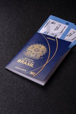 Seyahat, uçmak ve iş yapmak için Brezilya pasaportu. Brezilya belgesi, sınırı geçmek için kimlik