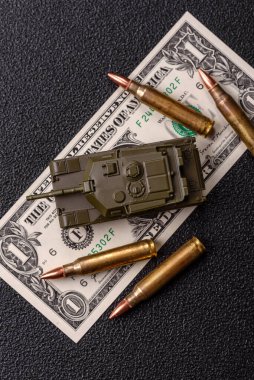 Para, savaş için para ve saldırıya karşı savunma için para. Kavramsal bir zemin olarak savaş için dolar