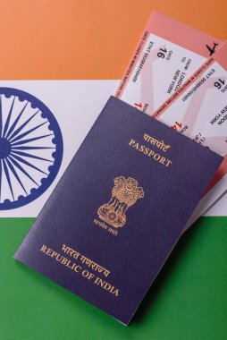 Hindistan pasaportu ve seyahat, uçma ve iş yapma biletleri. Hindistan belgesi, sınırı geçmek için kimlik