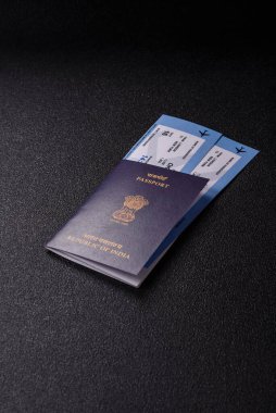 Hindistan pasaportu ve seyahat, uçma ve iş yapma biletleri. Hindistan belgesi, sınırı geçmek için kimlik